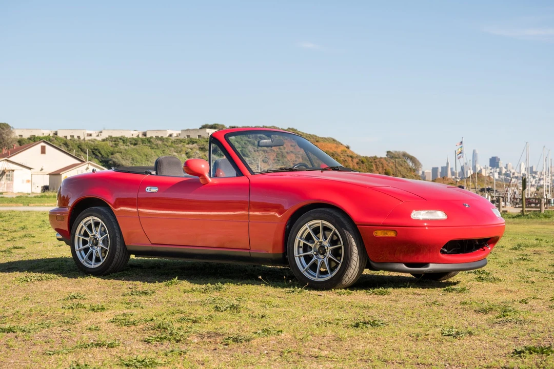 1994 Mazda NA MX-5 Miata - Image 4 of 31