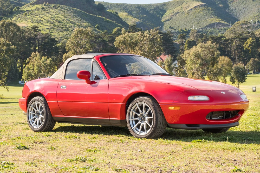 1994 Mazda NA MX-5 Miata - Image 13 of 31