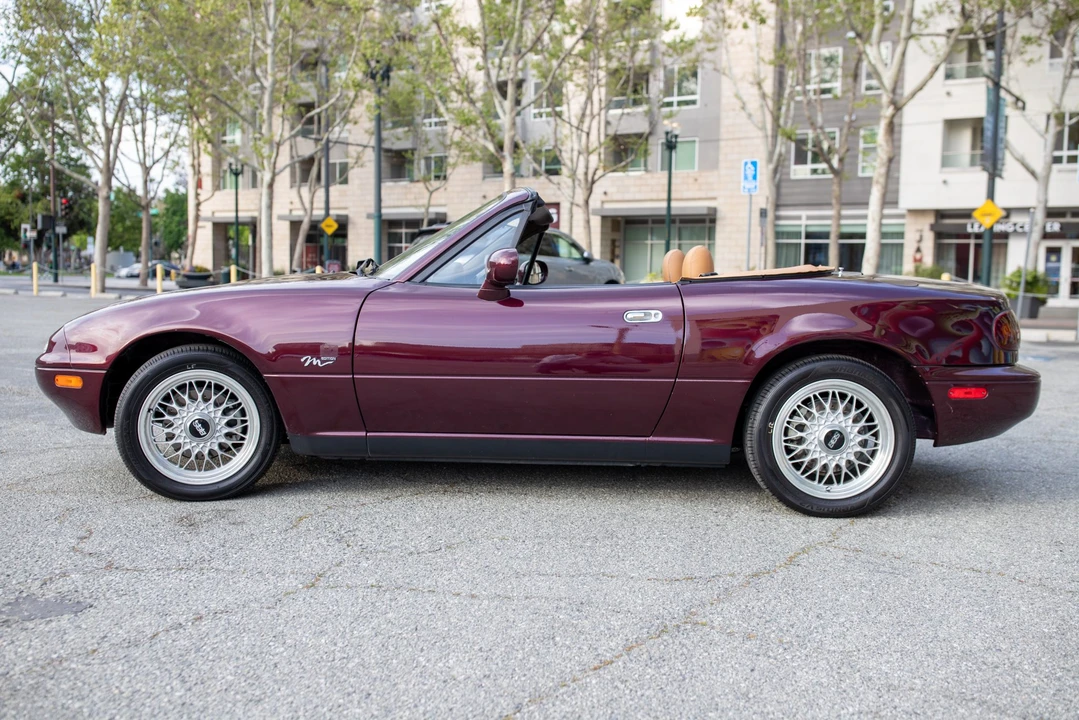 1995 Mazda NA MX-5 Miata - Image 4 of 31