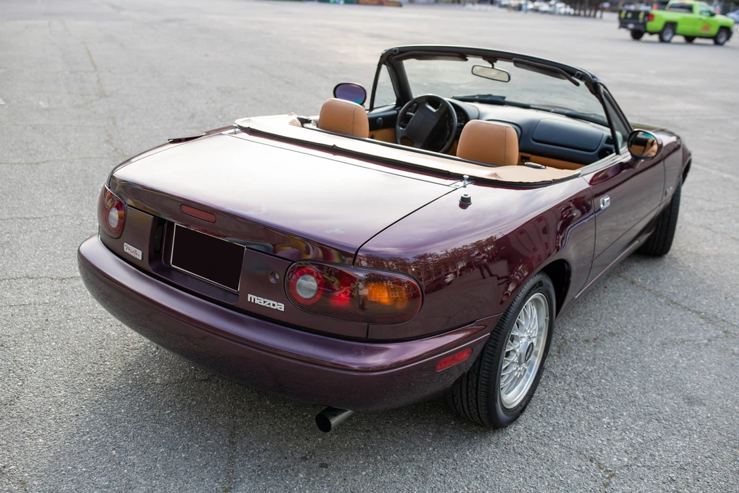 1995 Mazda NA MX-5 Miata - Image 8 of 31