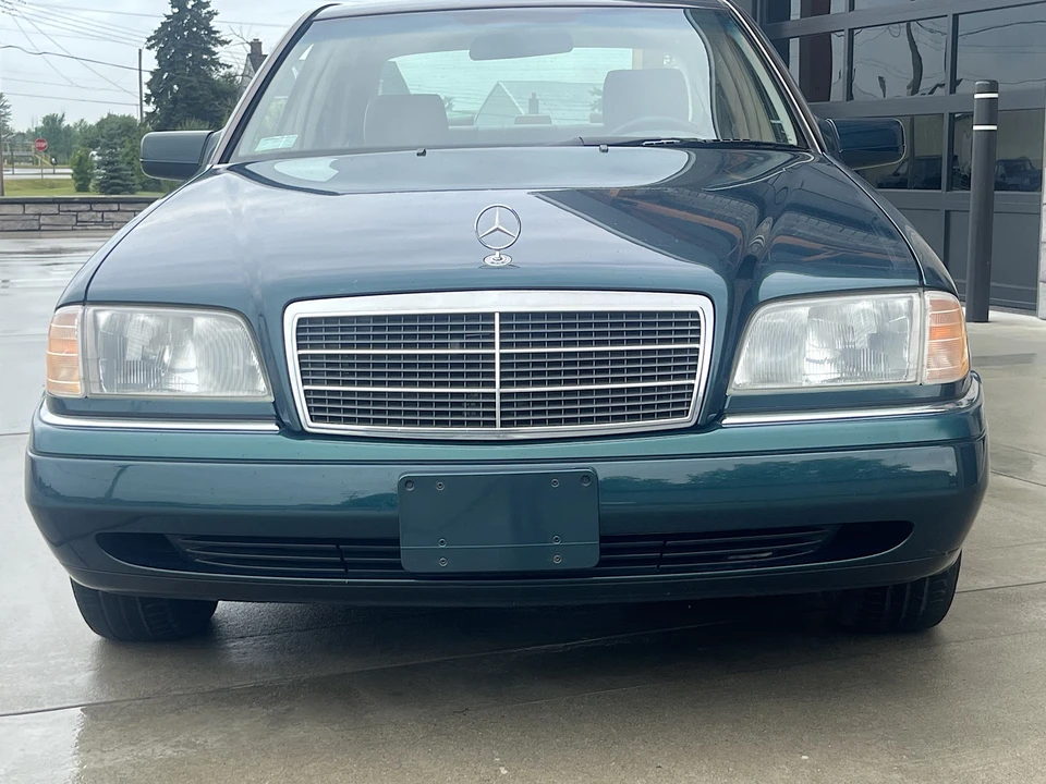 1995 Mercedes-Benz W202 C-Class - Image 12 of 31