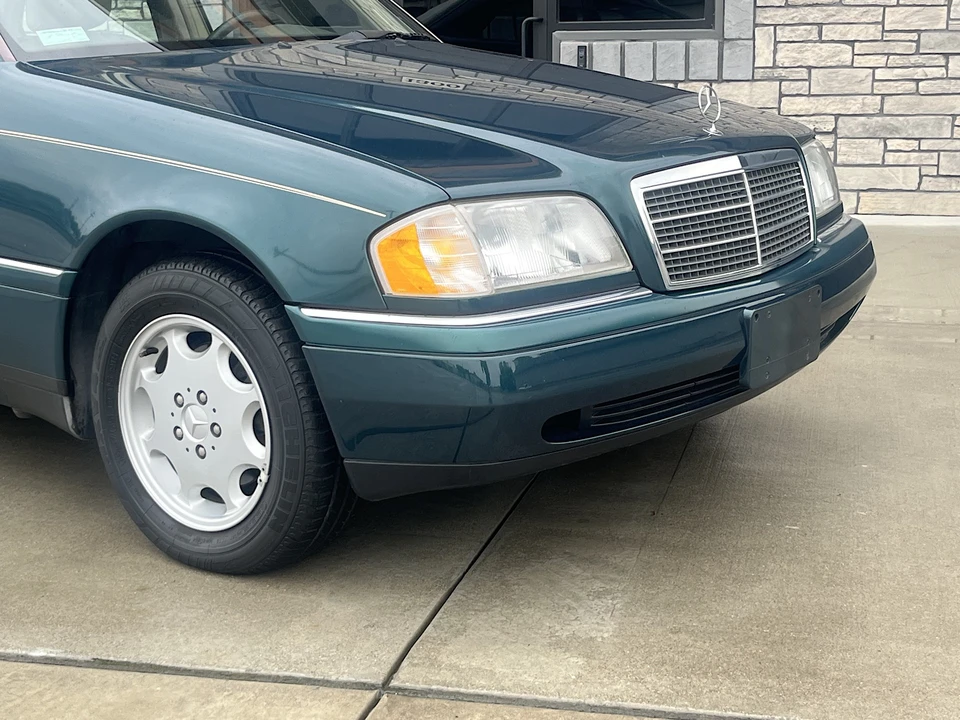 1995 Mercedes-Benz W202 C-Class - Image 14 of 31