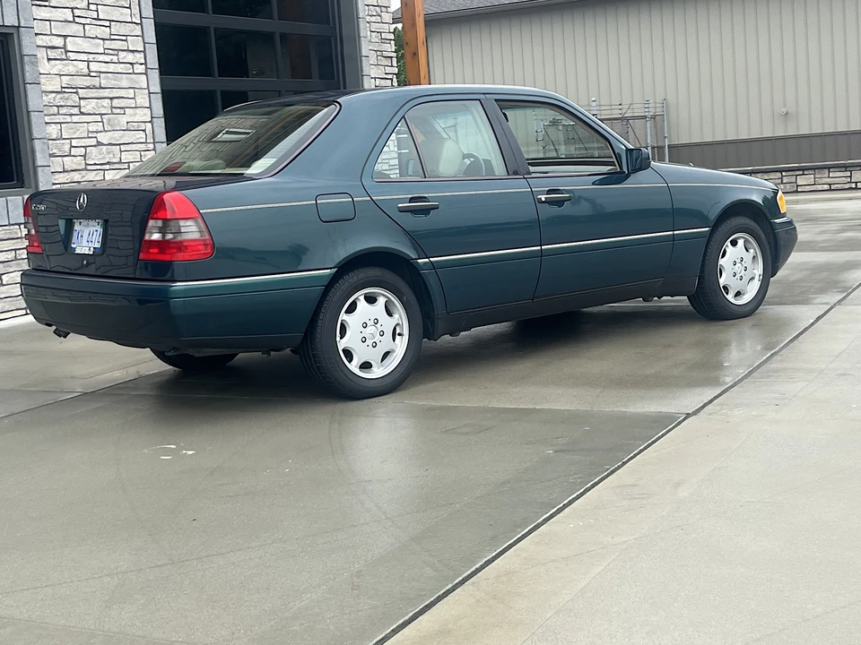 1995 Mercedes-Benz W202 C-Class - Image 6 of 31