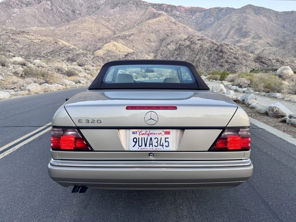 1995 Mercedes-Benz W124 E-Class - Image 21 of 31