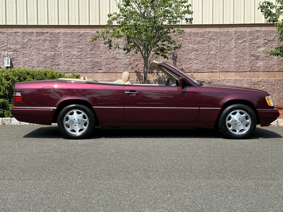1995 Mercedes-Benz W124 E-Class - Image 25 of 31