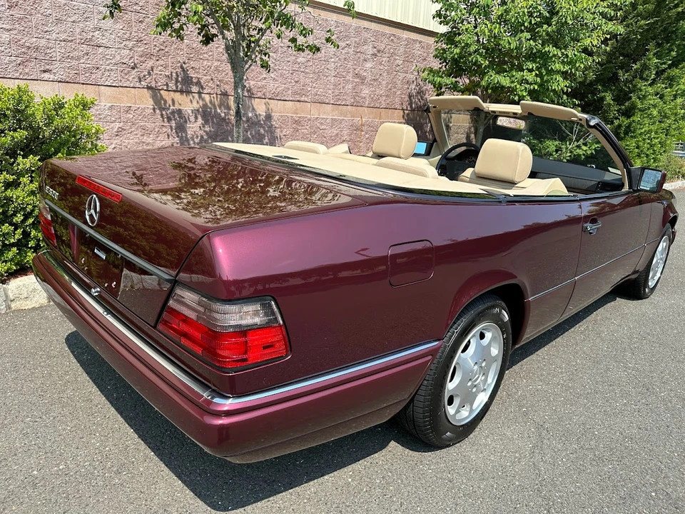 1995 Mercedes-Benz W124 E-Class - Image 28 of 31