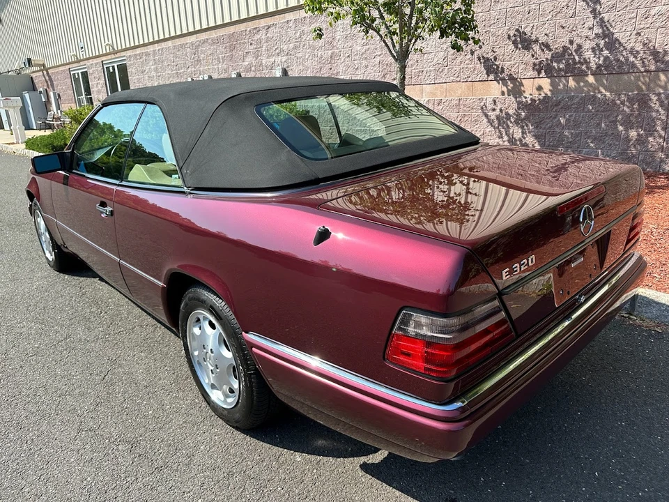 1995 Mercedes-Benz W124 E-Class - Image 10 of 31