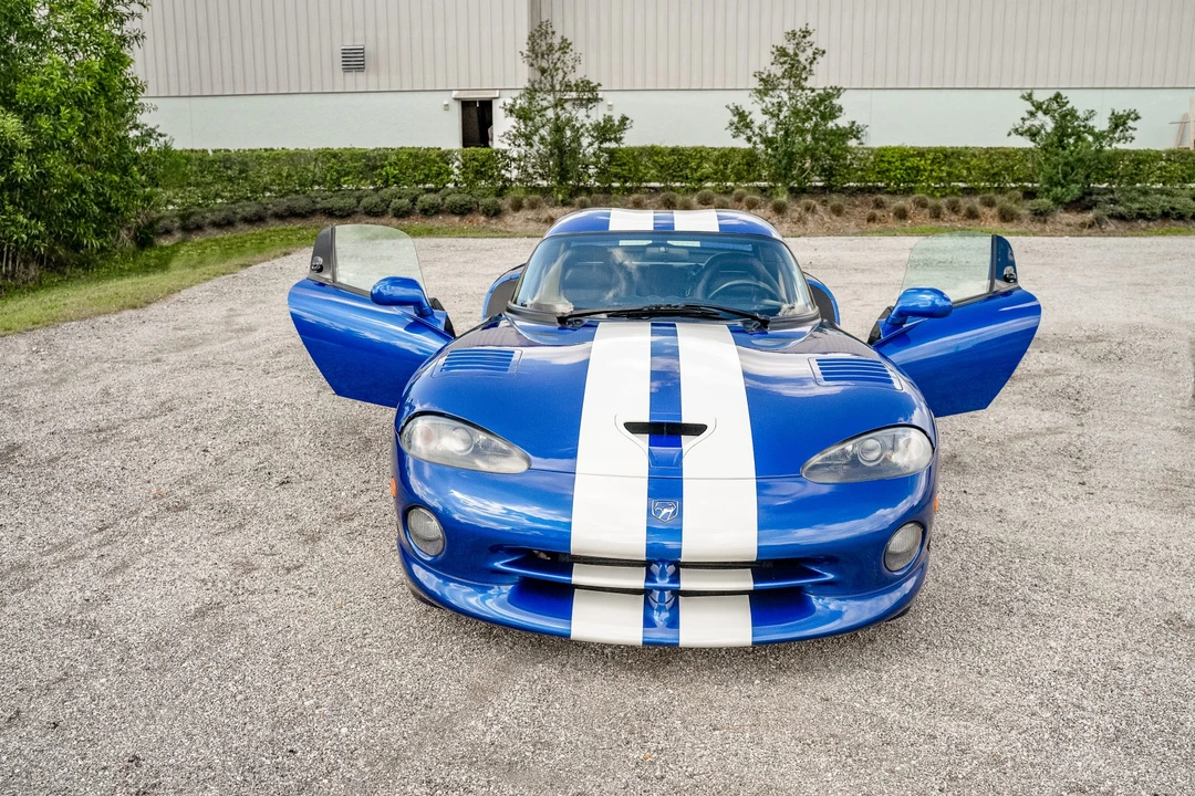 1996 Dodge Viper GTS 2nd Gen - Image 26 of 31