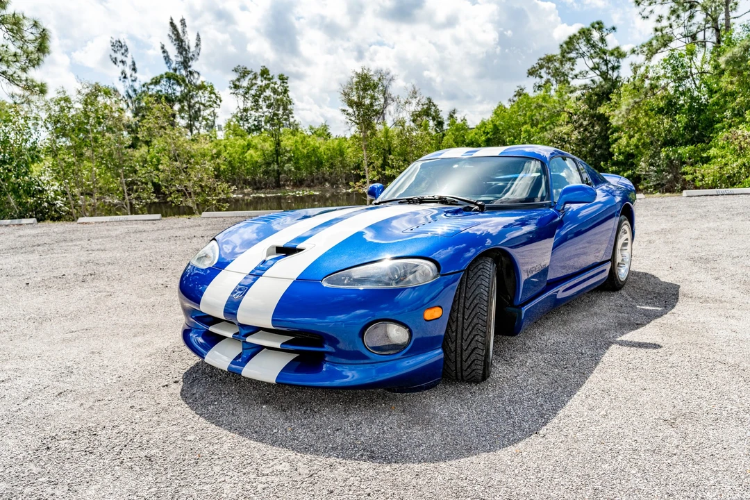 1996 Dodge Viper GTS 2nd Gen - Image 5 of 31