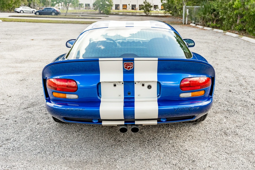 1996 Dodge Viper GTS 2nd Gen - Image 12 of 31