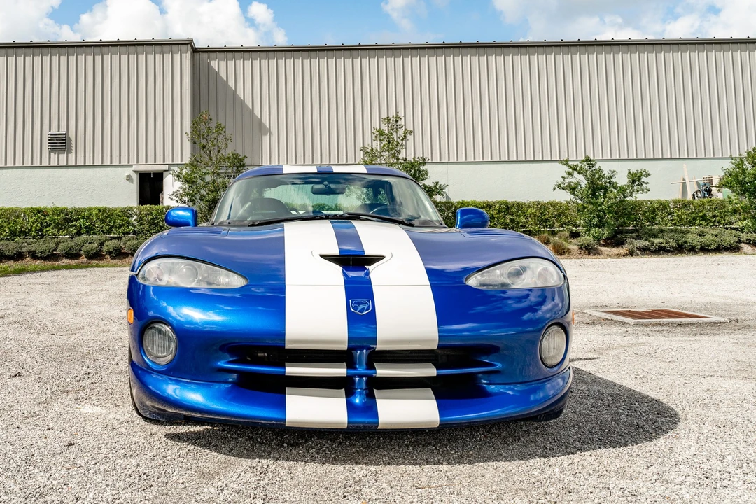1996 Dodge Viper GTS 2nd Gen - Image 20 of 31