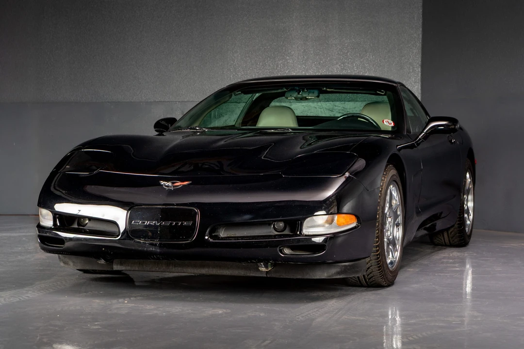 1997 Chevrolet Corvette C5 - Image 2 of 31