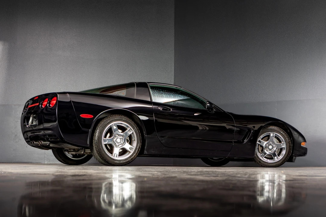 1997 Chevrolet Corvette C5 - Image 18 of 31