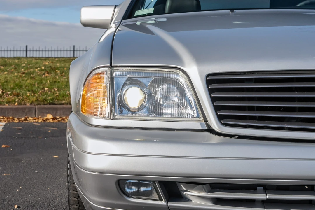 1998 Mercedes-Benz R129 SL-Class - Image 15 of 31