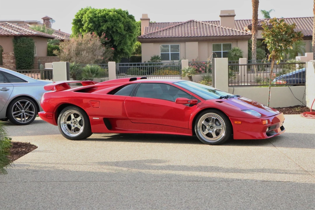 1999 Lamborghini Diablo SV - Image 12 of 31
