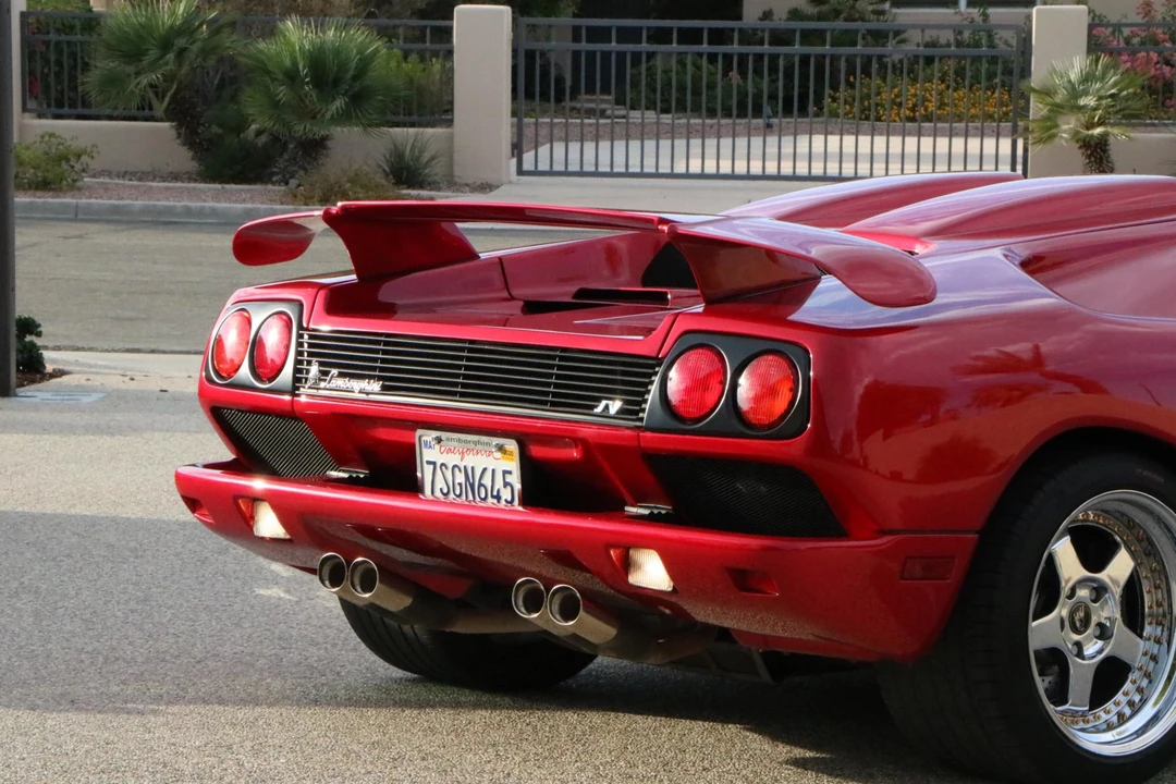 1999 Lamborghini Diablo SV - Image 14 of 31