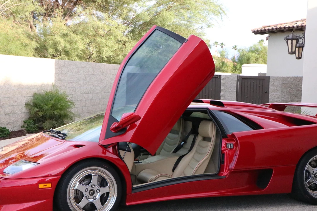 1999 Lamborghini Diablo SV - Image 18 of 31