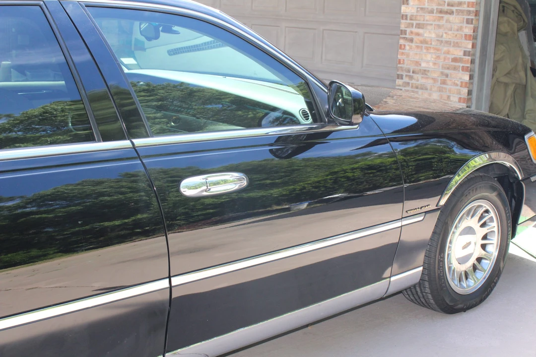 1999 Lincoln Town Car - Image 10 of 31