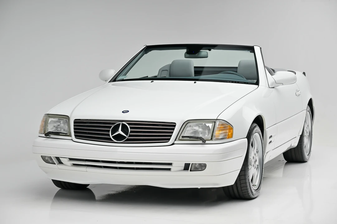 1999 Mercedes-Benz R129 SL-Class - Image 2 of 31