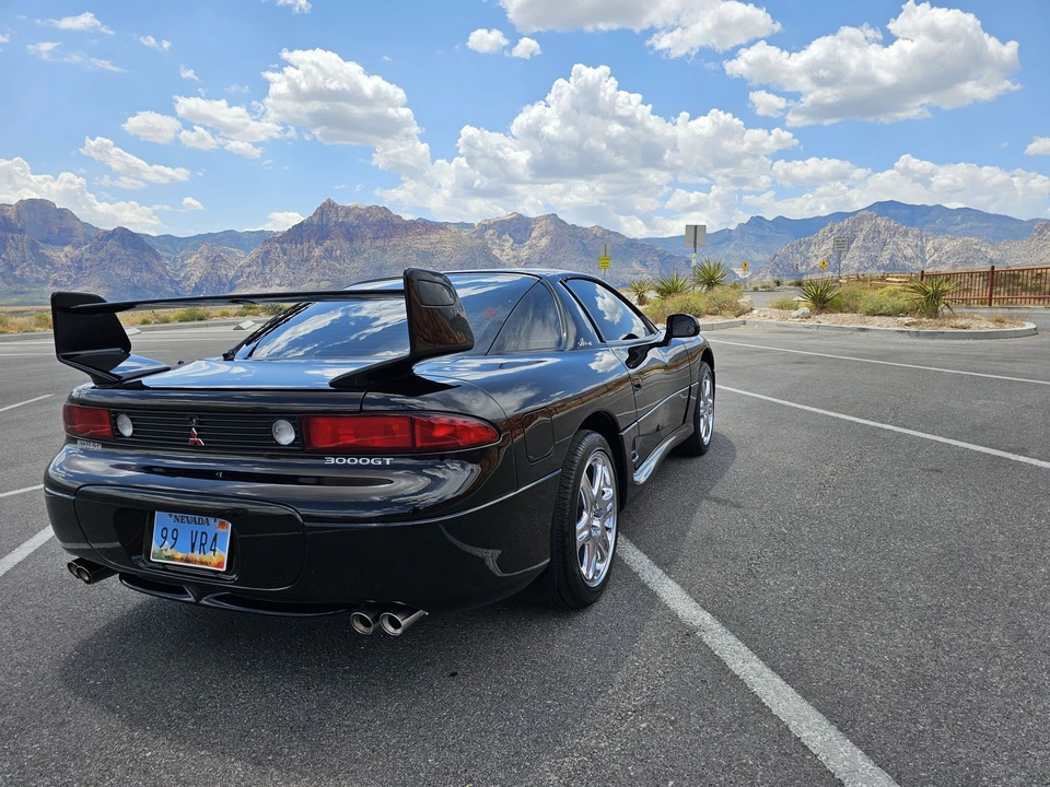 1999 Mitsubishi 3000GT Series 3 - Image 12 of 31