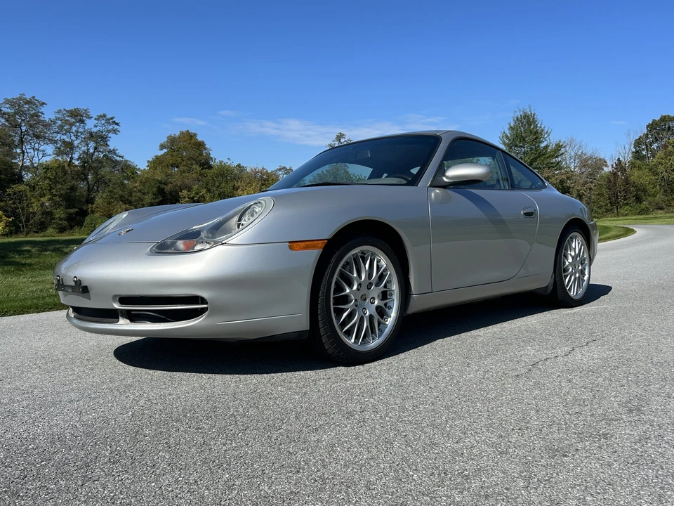 1999 Porsche 996 Carrera 4 - Image 4 of 31