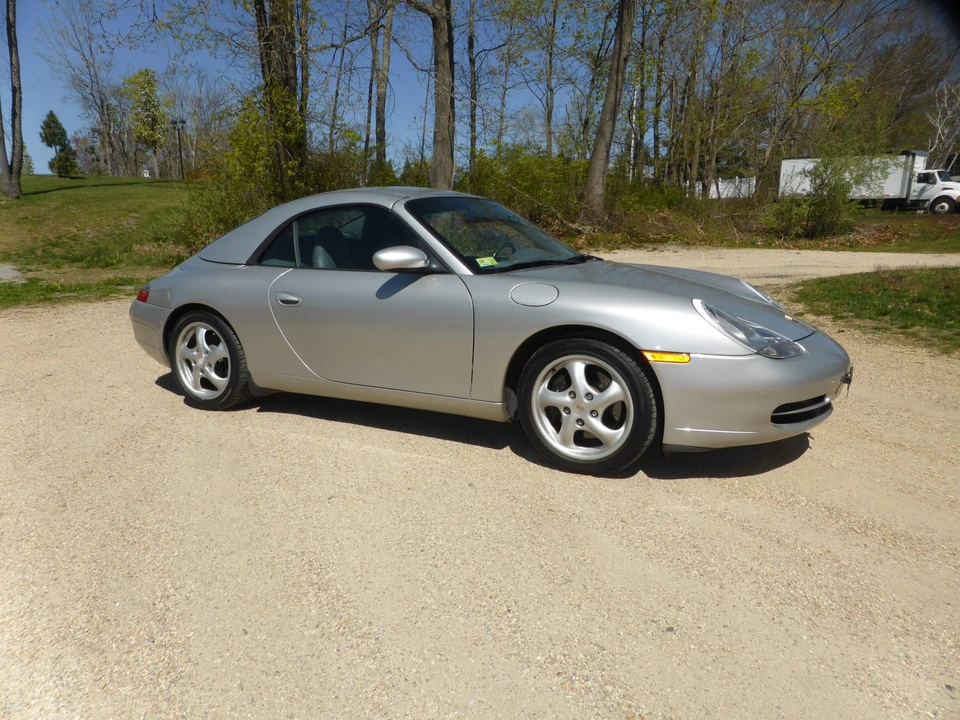 1999 Porsche 996 Carrera - Image 10 of 31