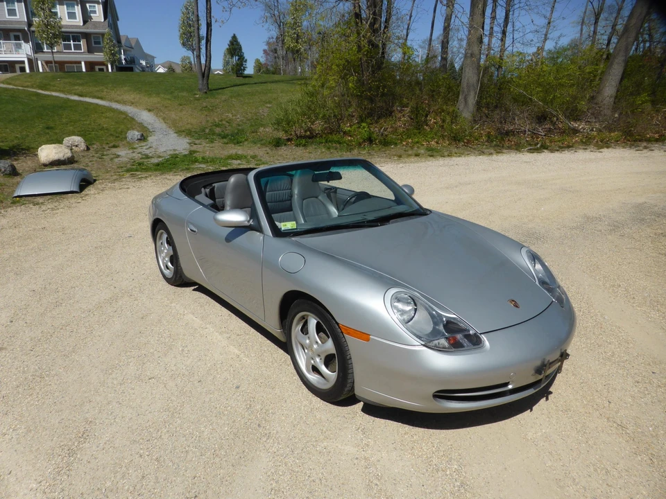 1999 Porsche 996 Carrera - Image 19 of 31