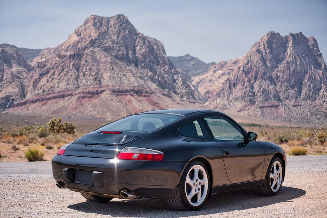 1999 Porsche 996 Carrera - Image 7 of 31