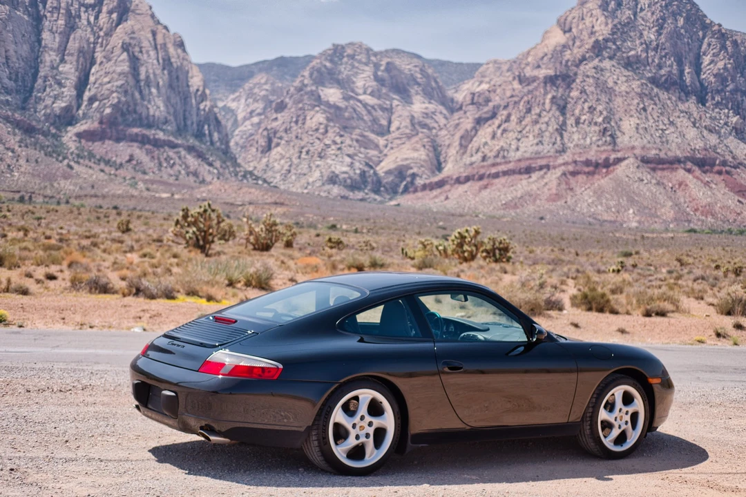 1999 Porsche 996 Carrera - Image 6 of 31