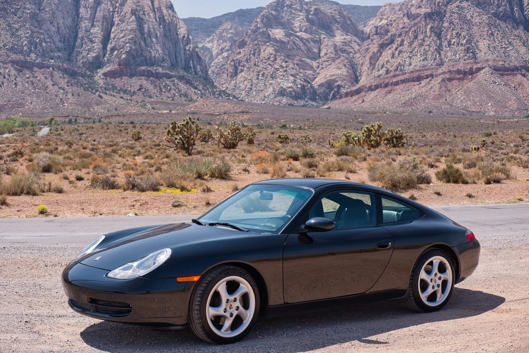 1999 Porsche 996 Carrera - Image 12 of 31