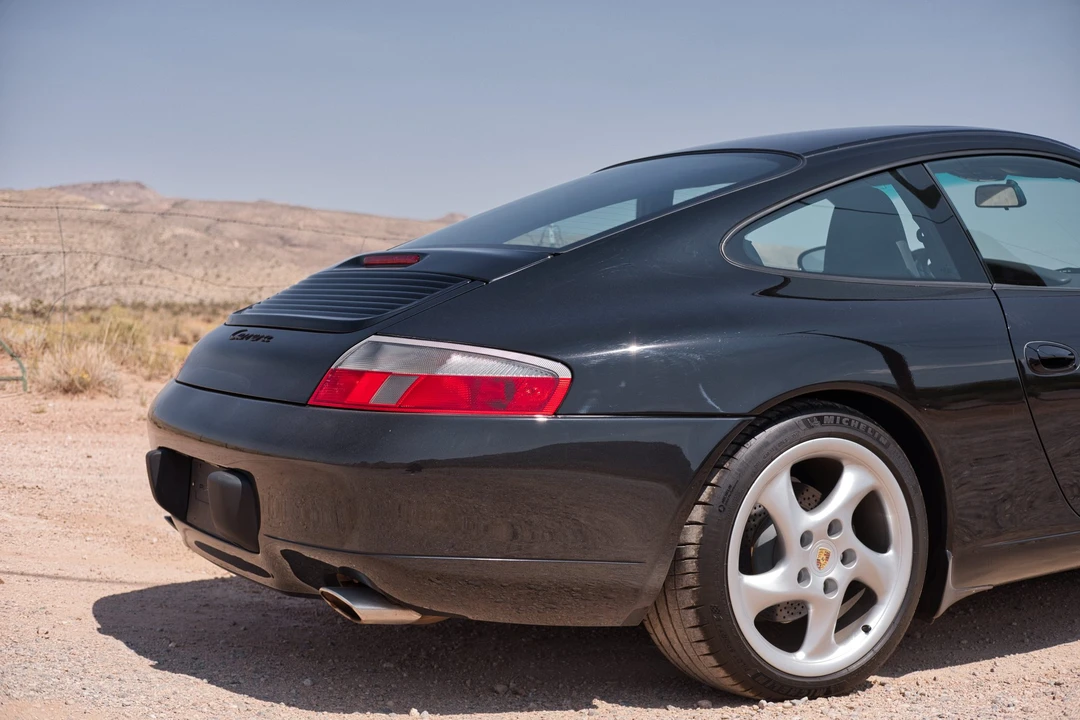 1999 Porsche 996 Carrera - Image 18 of 31