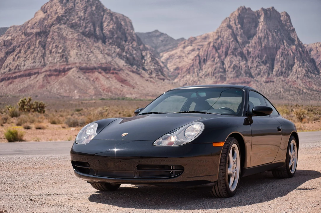 1999 Porsche 996 Carrera - Image 2 of 31
