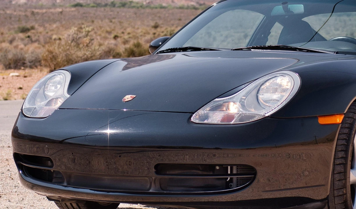 1999 Porsche 996 Carrera - Image 25 of 31