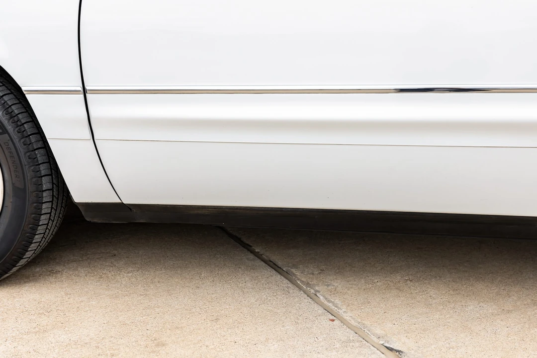 2000 Buick Park Avenue - Image 12 of 31