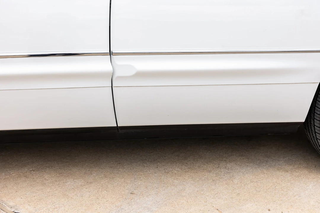 2000 Buick Park Avenue - Image 14 of 31