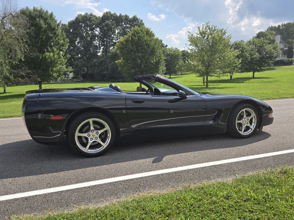 2000 Chevrolet Corvette C5 - Image 22 of 31