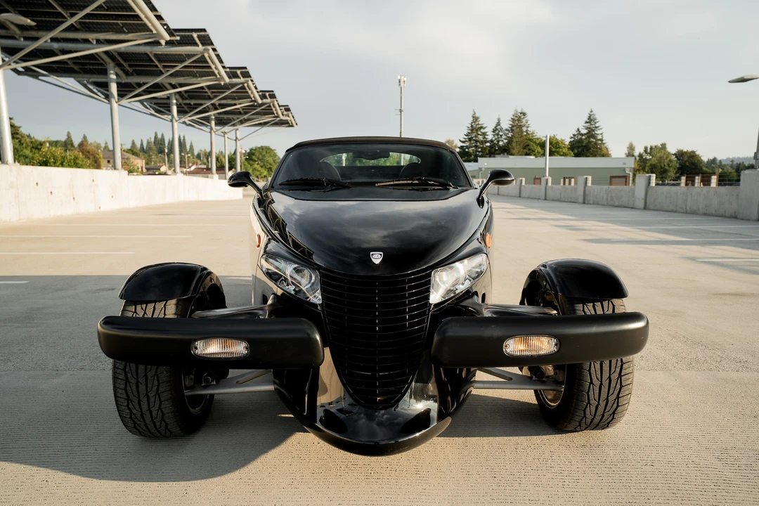 2000 Plymouth Prowler - Image 11 of 31