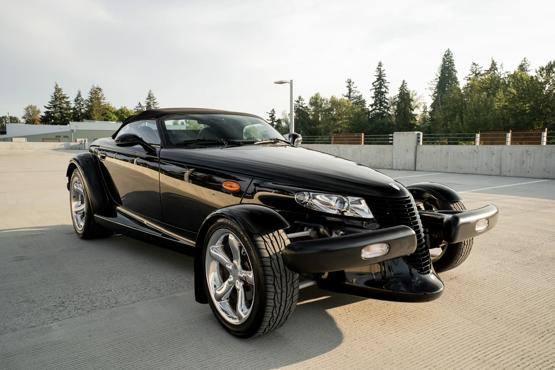 2000 Plymouth Prowler - Image 10 of 31