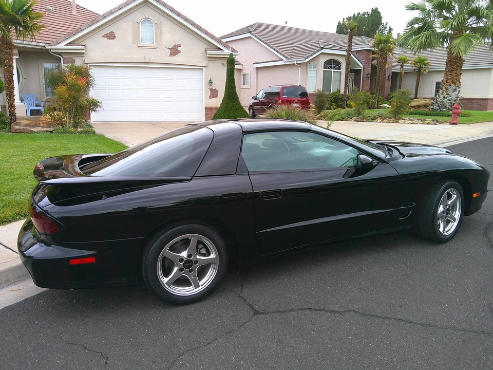 2000 Pontiac Firebird Trans Am 4th Gen - Image 21 of 31