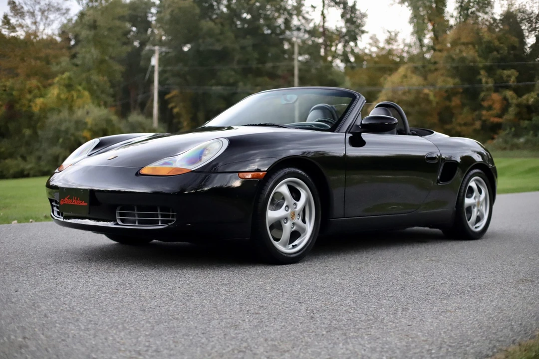2000 Porsche 986 Boxster - Image 2 of 31