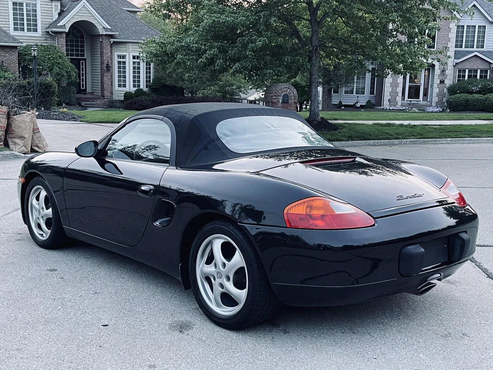 2000 Porsche 986 Boxster - Image 10 of 31