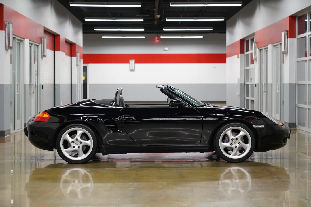 2000 Porsche 986 Boxster - Image 16 of 31