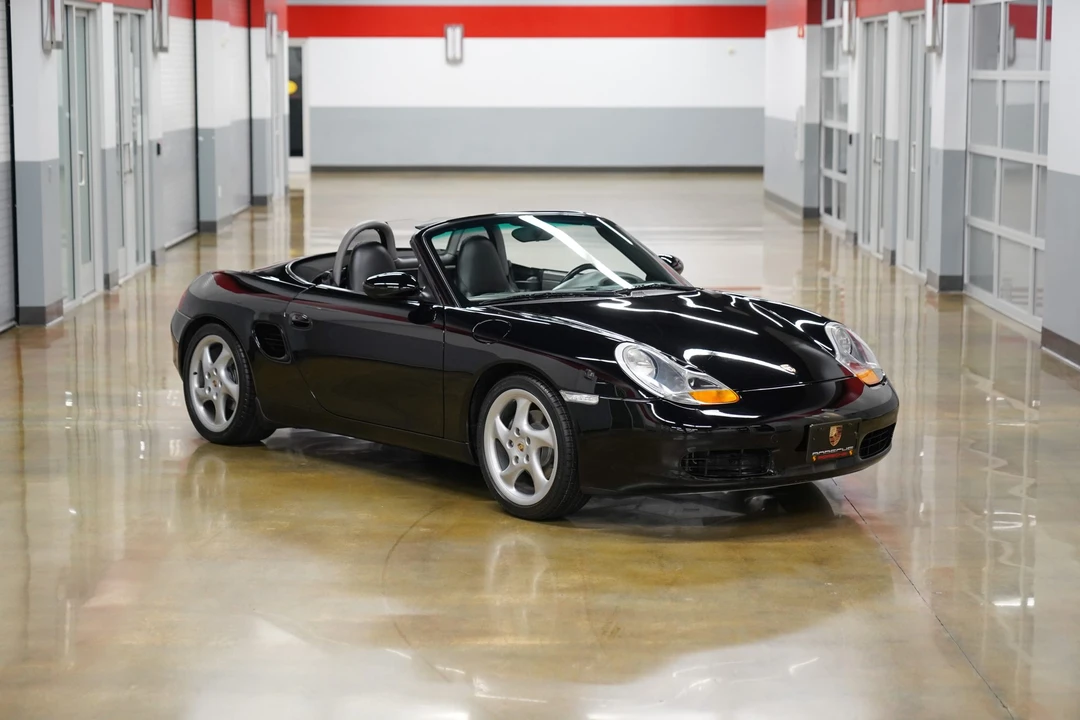 2000 Porsche 986 Boxster - Image 2 of 31