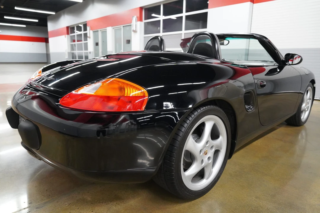 2000 Porsche 986 Boxster - Image 14 of 31