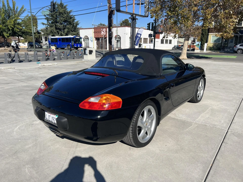 2000 Porsche 986 Boxster - Image 28 of 31