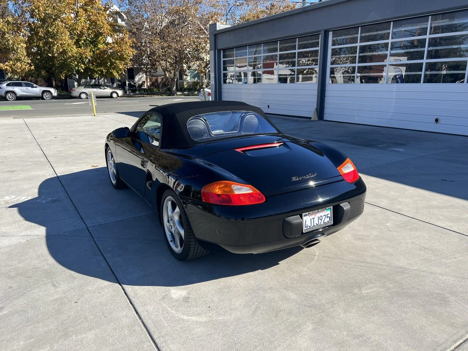 2000 Porsche 986 Boxster - Image 24 of 31