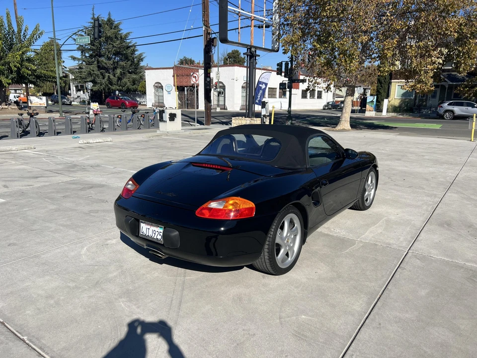 2000 Porsche 986 Boxster - Image 25 of 31