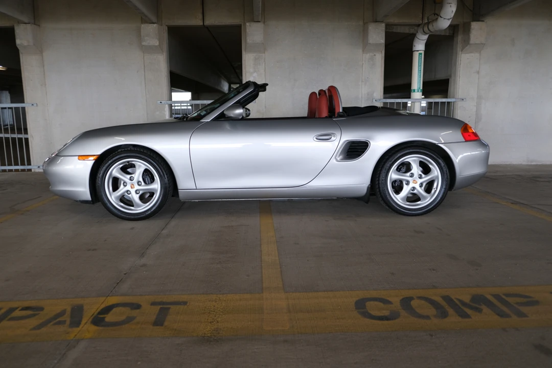 2000 Porsche 986 Boxster - Image 4 of 31