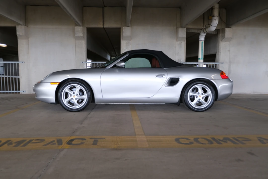 2000 Porsche 986 Boxster - Image 3 of 31