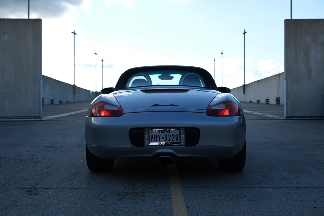 2000 Porsche 986 Boxster - Image 6 of 31